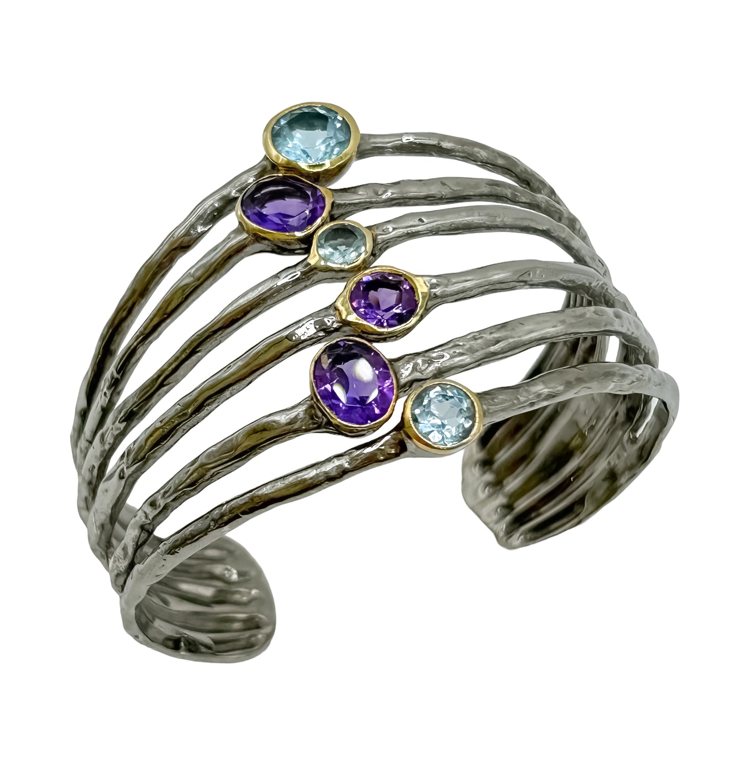 Oxidized Bangle With Gems