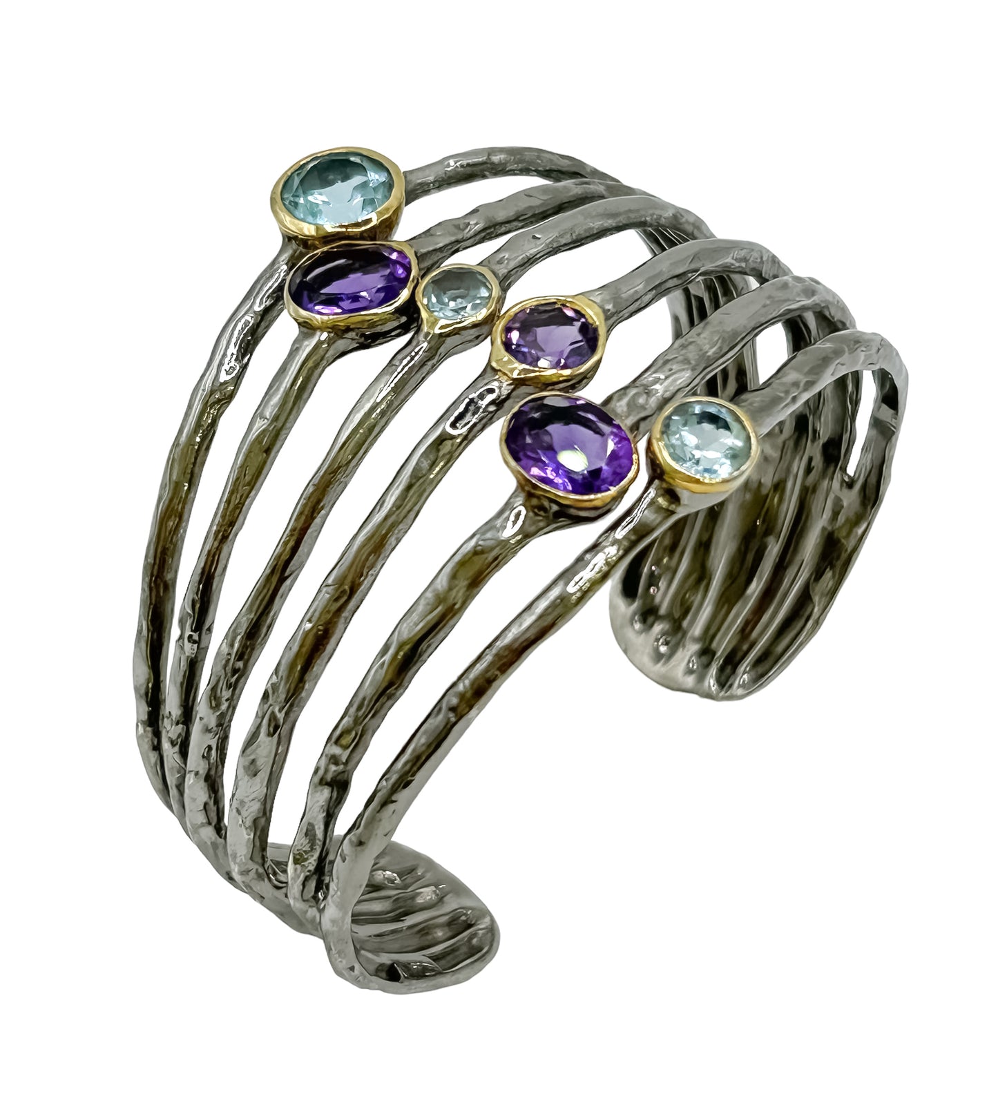 Oxidized Bangle With Gems