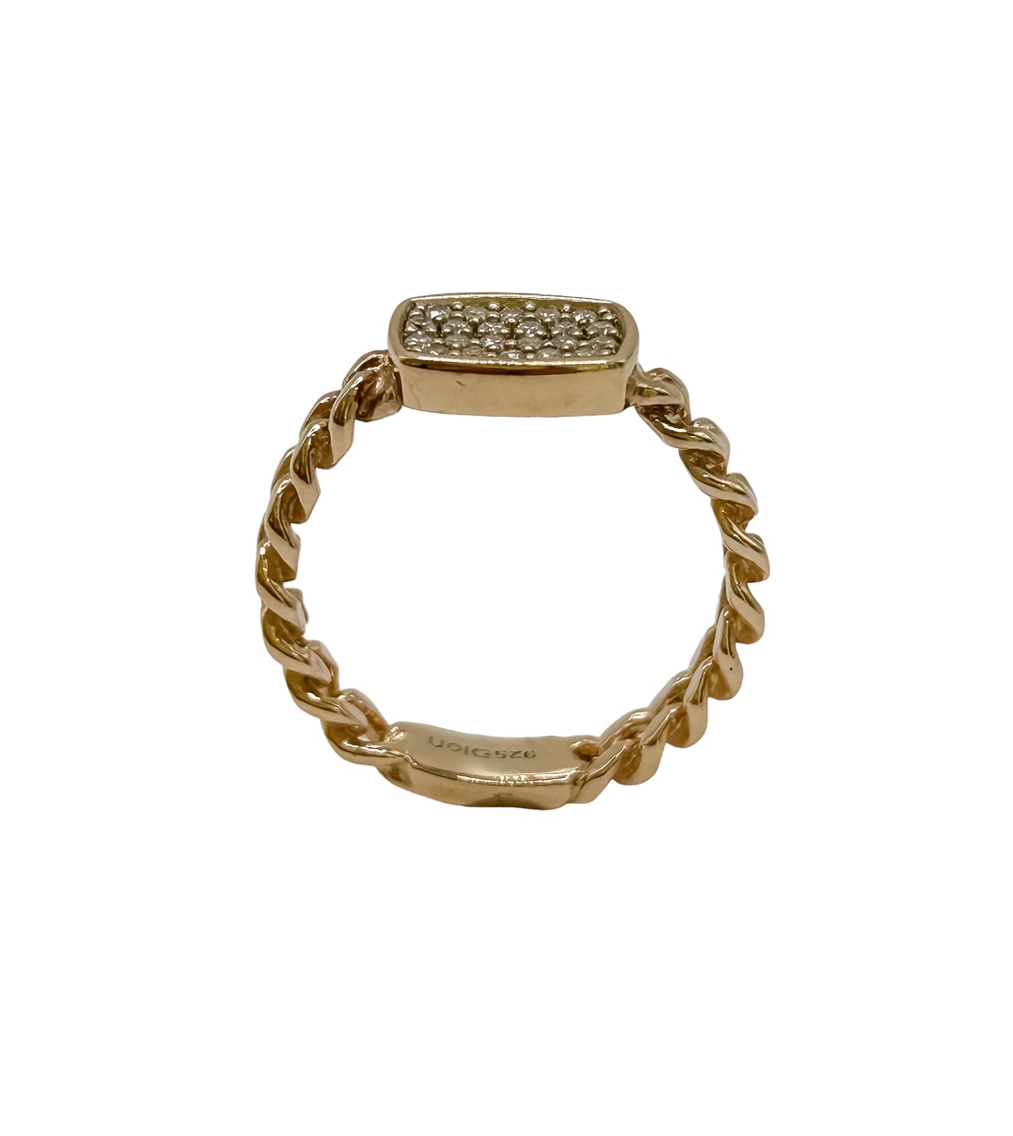 Rose gold ring with cubic zirconia