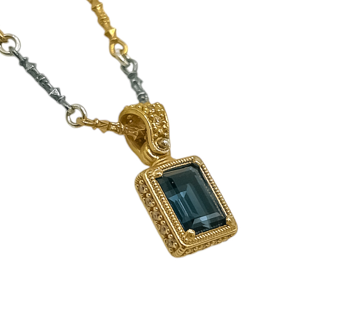 Silver Necklace With Dark Blue Swarovski