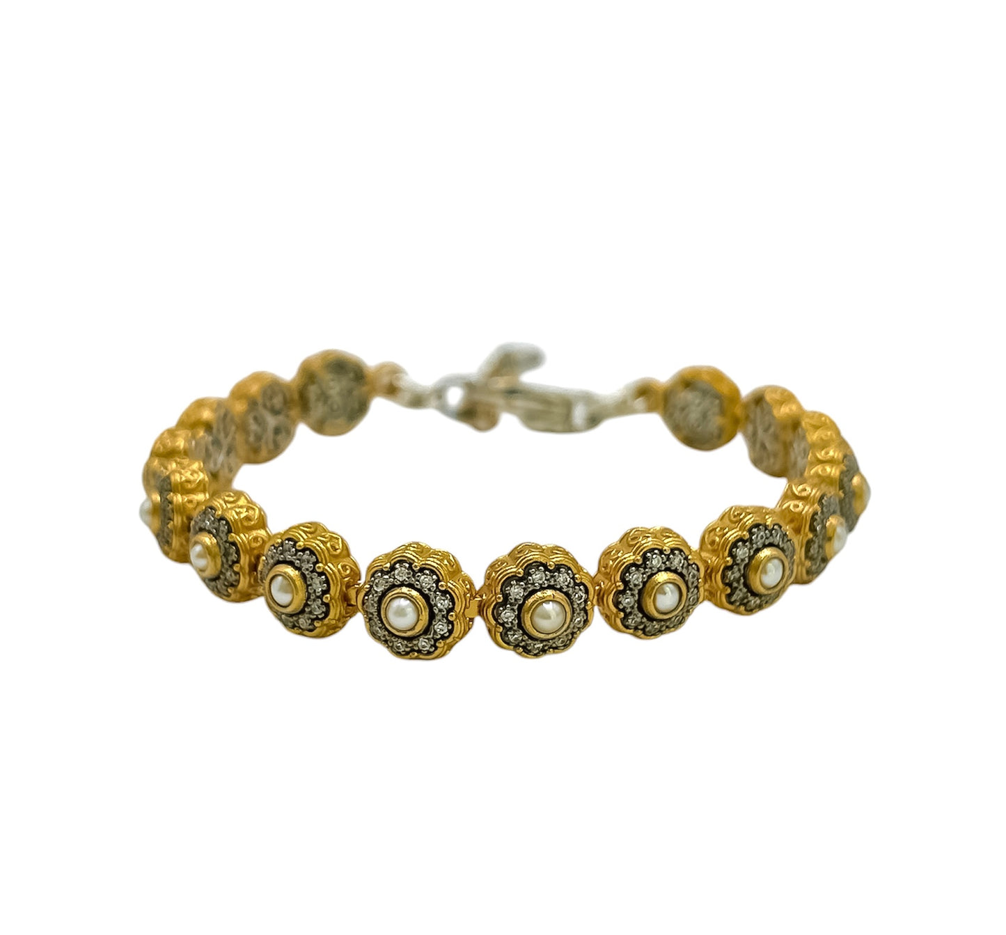 Silver Bracelet with Pearls