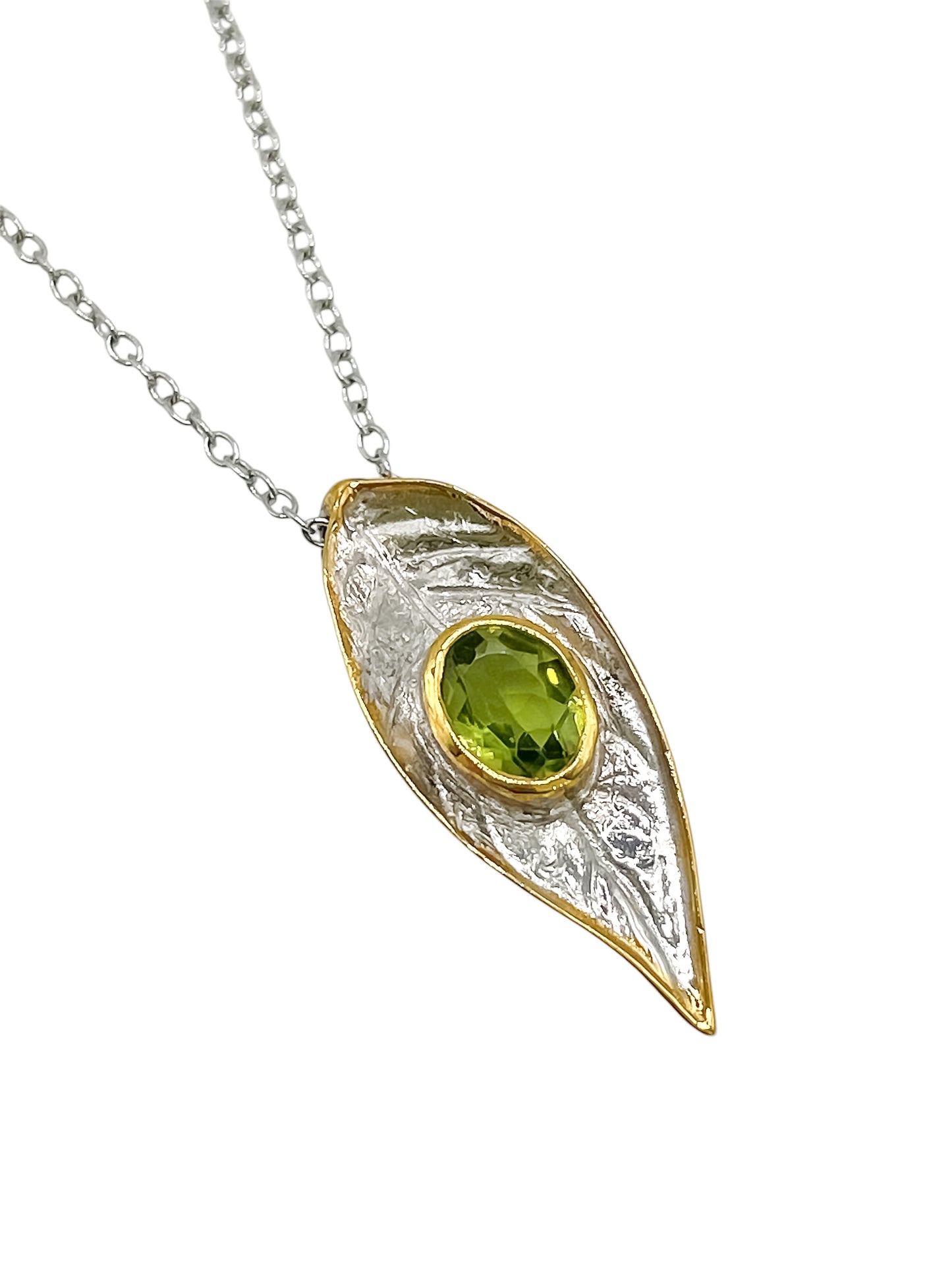 Silver Leaf Necklace With Peridot