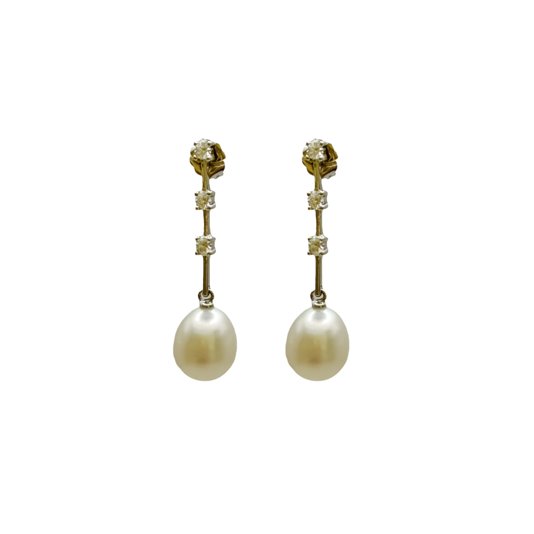 Silver drop pearl earrings