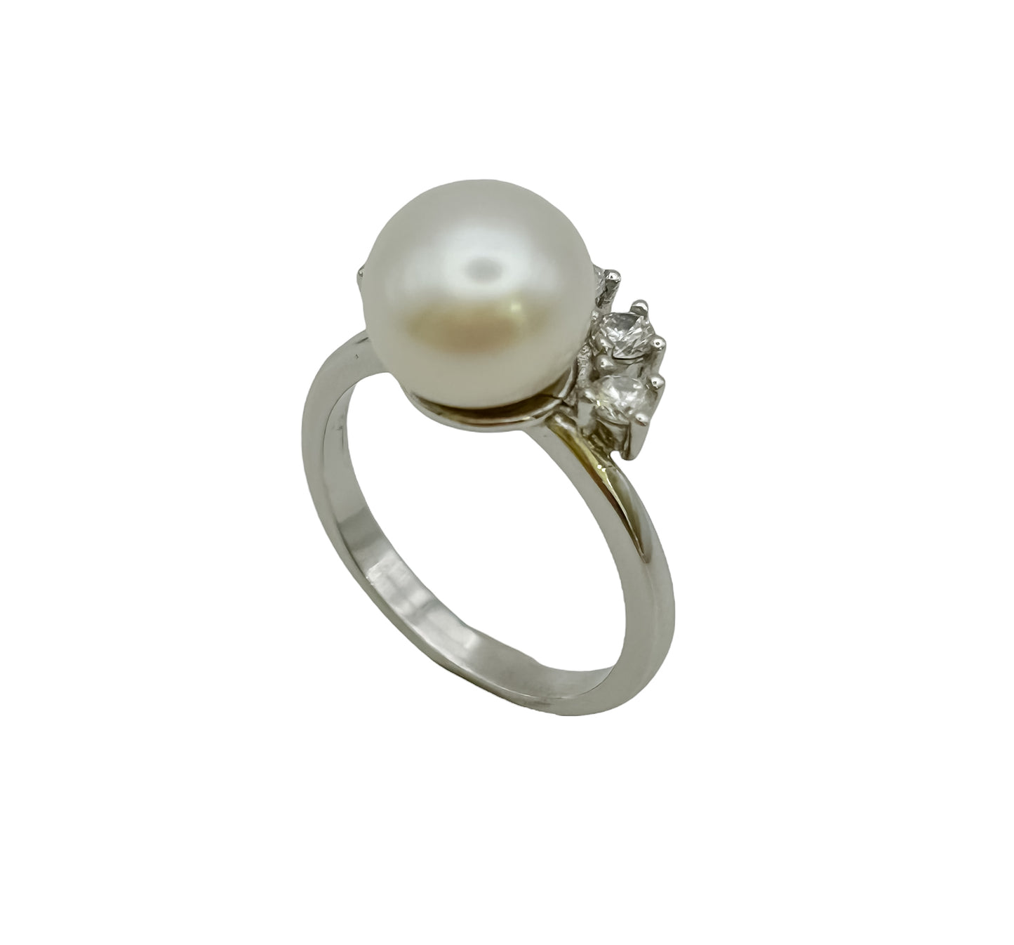 Silver Pearl Ring