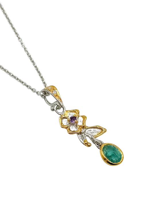 Silver Flower Necklace With Emerald
