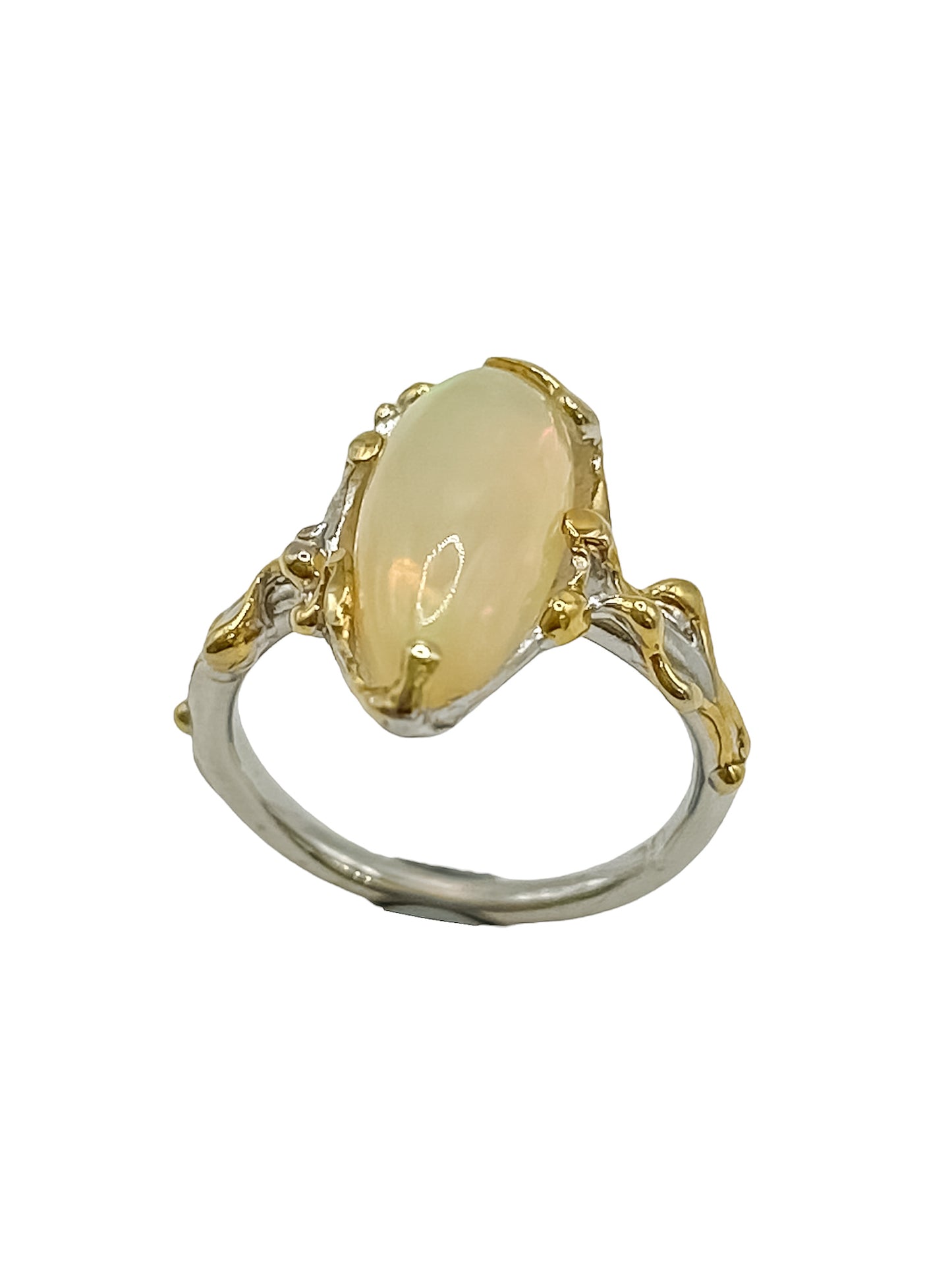 Silver Ring With Opal