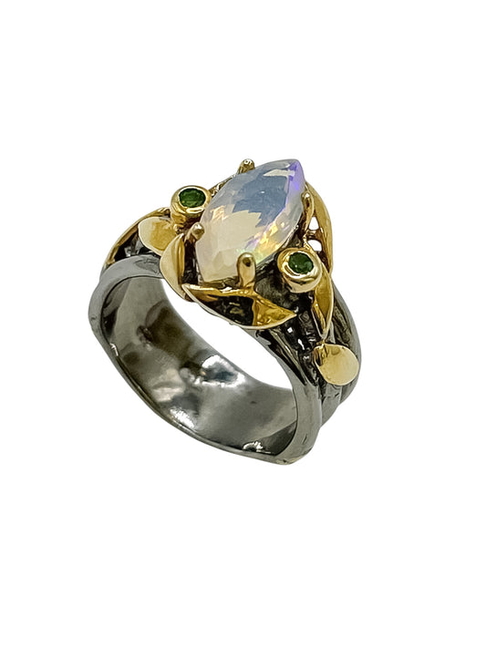 Silver Ring With Opal