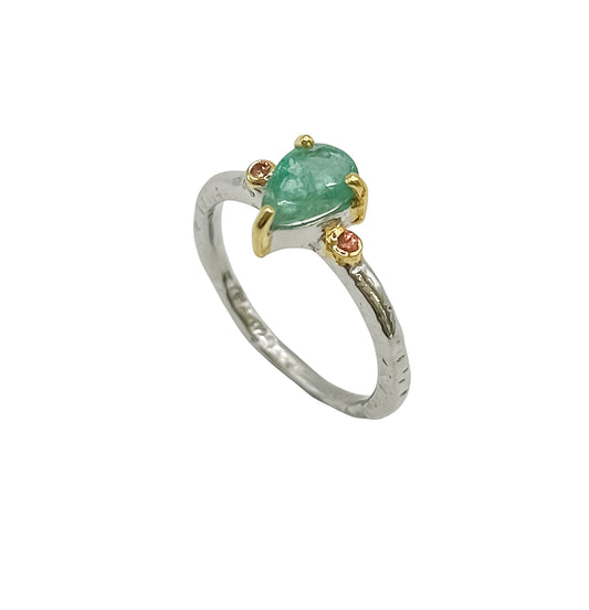 Silver Ring With Emerald
