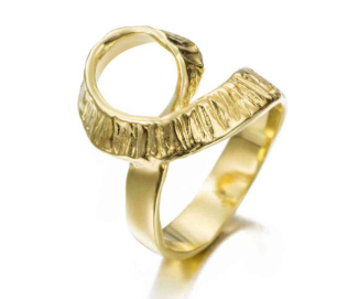 Gold Seaweed Ring